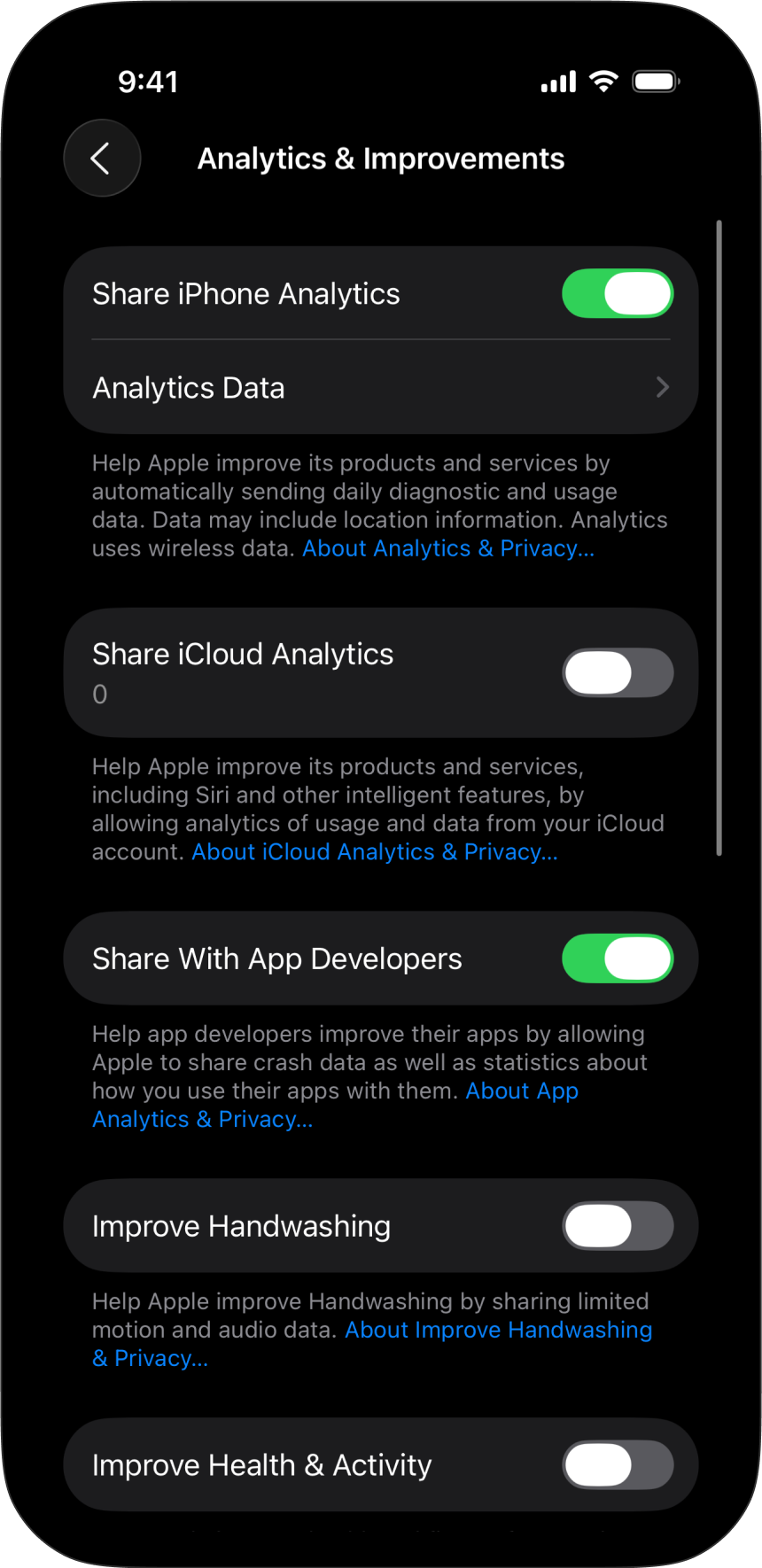 Screenshot of the iOS Settings, Privacy and security, to share analytics with developers.